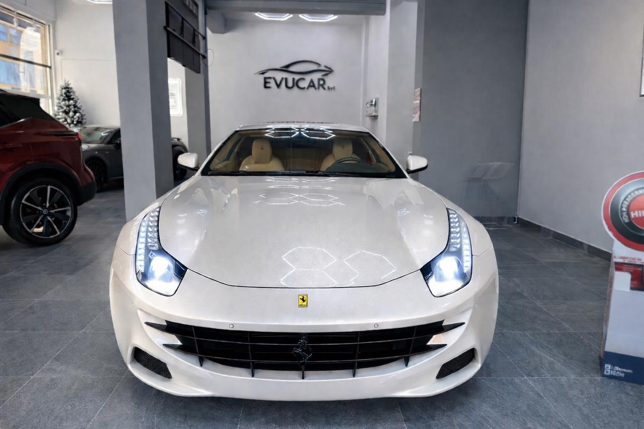 Ferrari FF 2012 Tailor Made – Full Optional – Bianco Perla – Tagliandi Ferrari