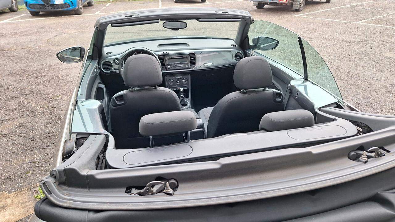 Volkswagen Maggiolino Cabrio 1.6 TDI Design BlueMotion Technology