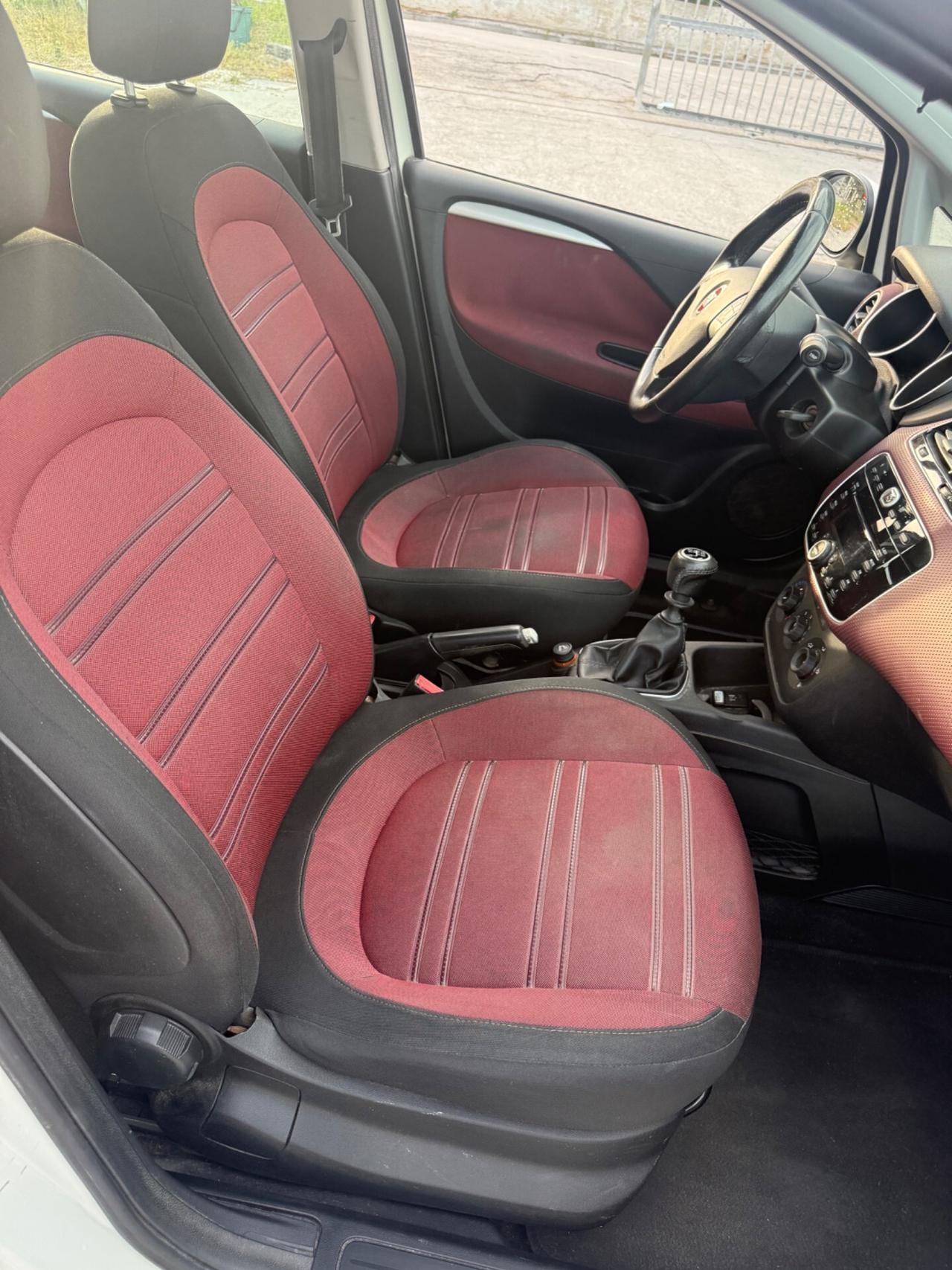 Fiat grande Punto Evo 1.4 Natural Power Neopatentati