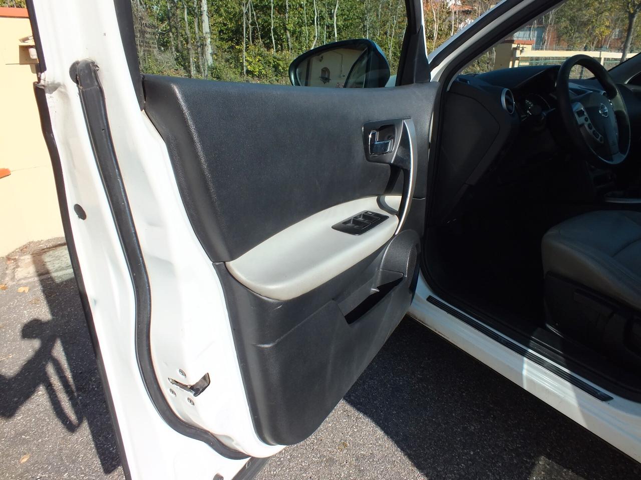 NISSAN QASHQAI 1.6 CC -GPL -PELLE-NAVI-