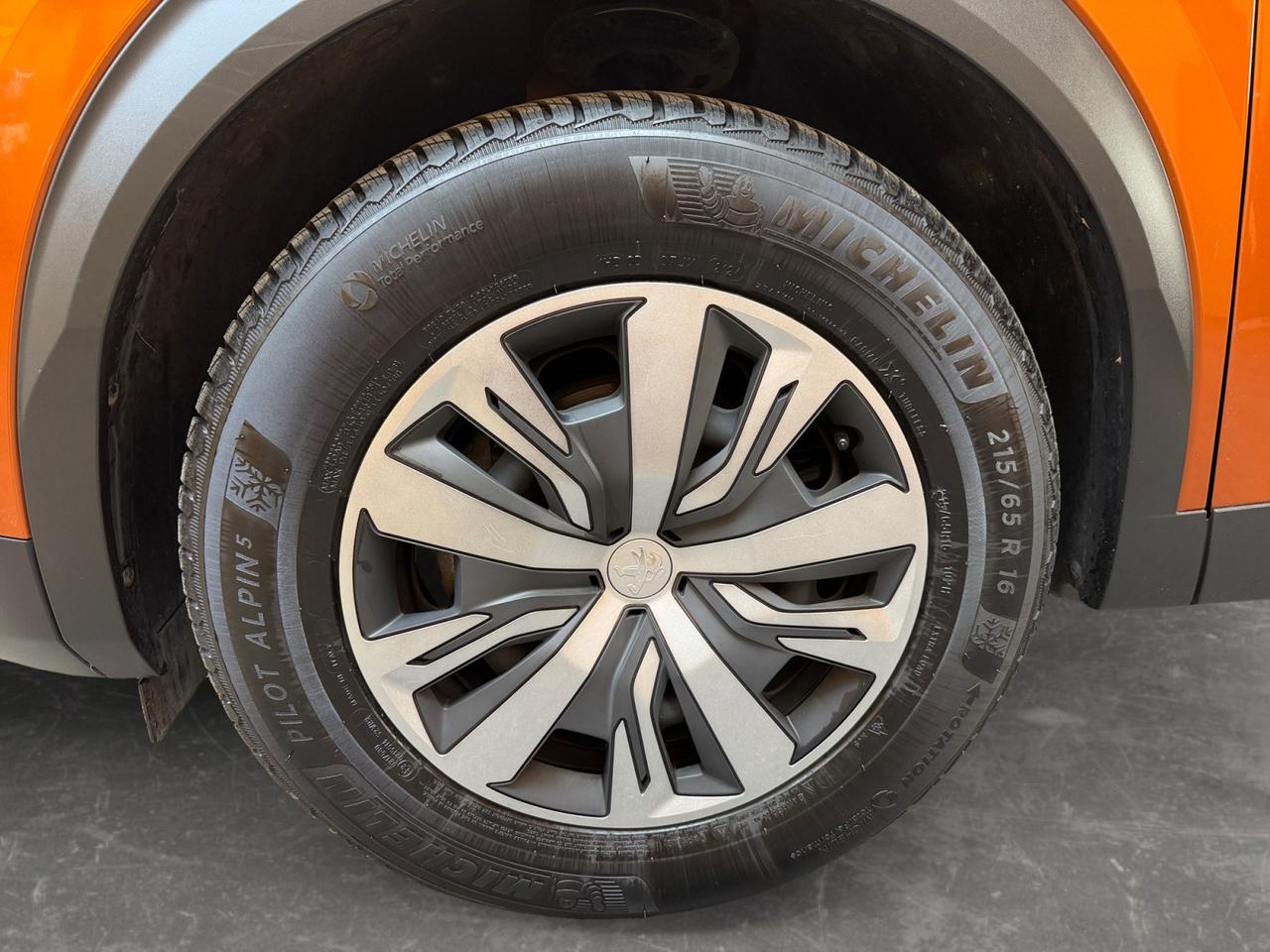 Peugeot 2008 2008 1.2 puretech Active Pack s&s 100cv