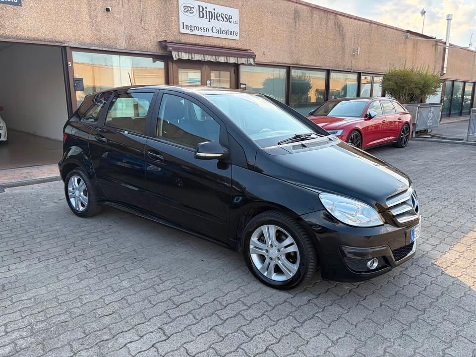 Mercedes-benz B 180 CDI Chrome