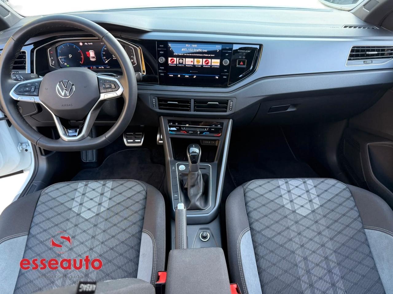 Volkswagen Taigo 1.0 TSI 115 CV DSG R-Line Plus