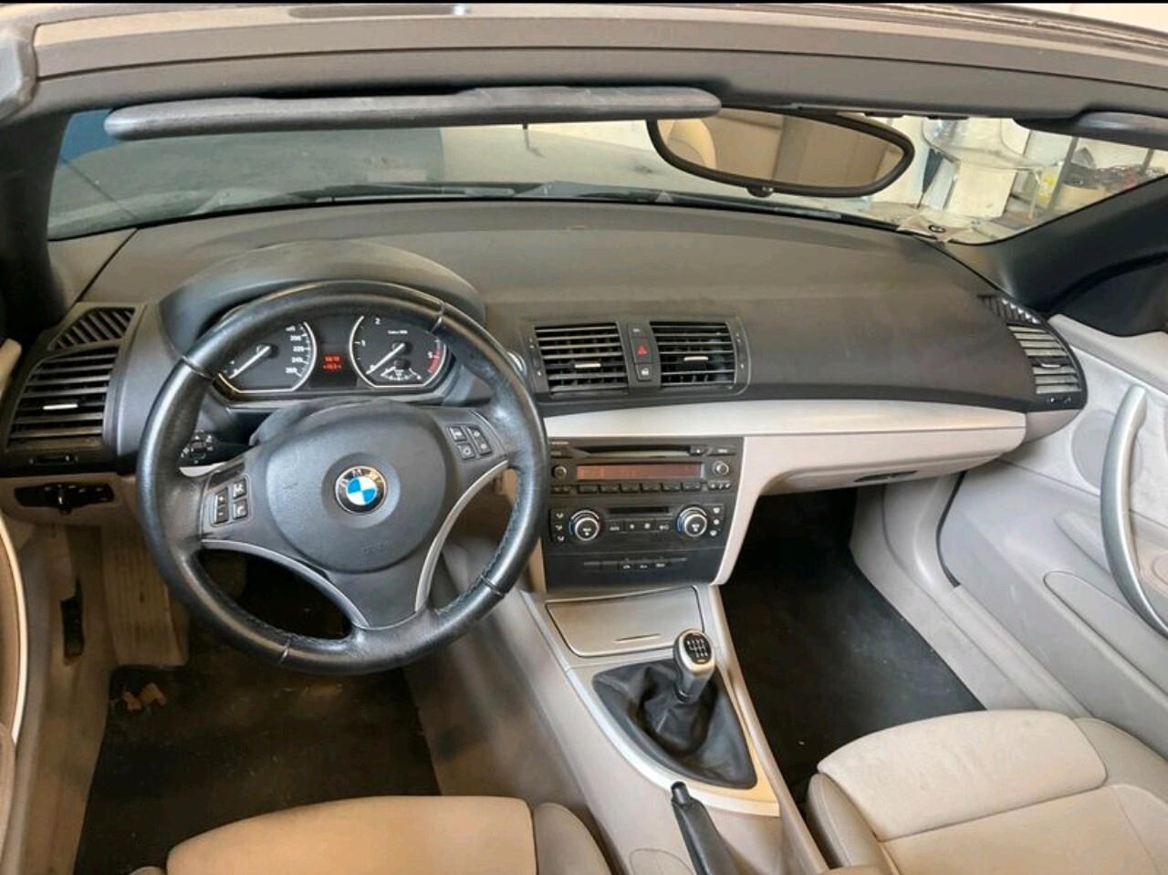 Bmw 120 120d Cabrio uni prop, mai incident,