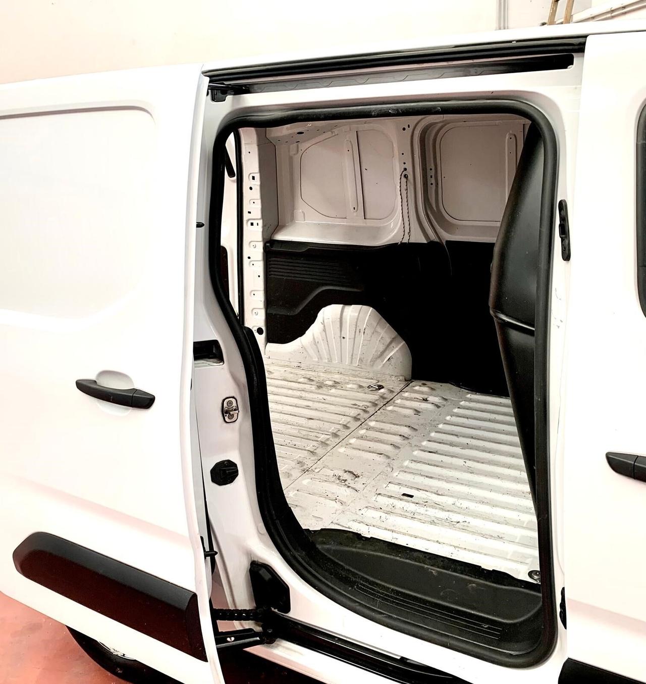 Fiat DOBLO' 1.5 100CV 6 MARCE EURO 6D +IVA