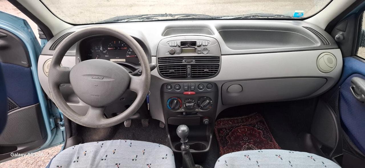 Fiat Punto 1.2i 16V cat 5 porte HLX