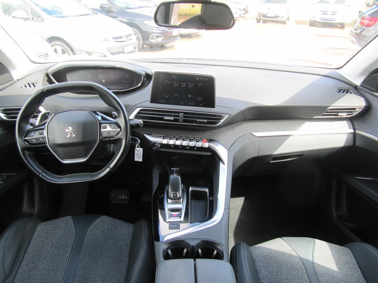 Peugeot 5008 BlueHDi 130 S&S EAT8 Allure - automatico