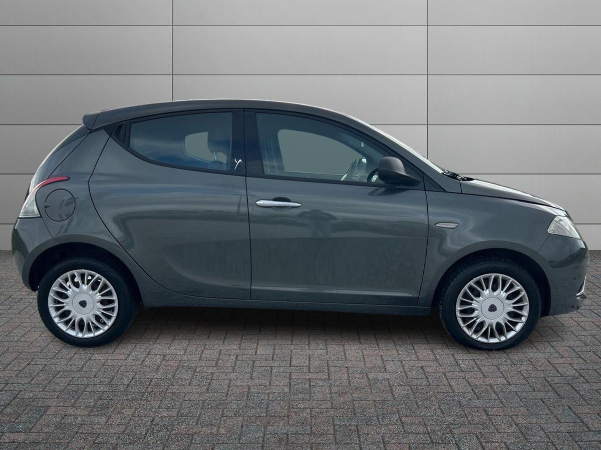 LANCIA Ypsilon III 2015 - Ypsilon 0.9 t.air Gold s&s 85cv dfn