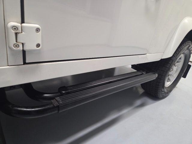 LAND ROVER Defender 90 2.4 TD4 PERFETTA