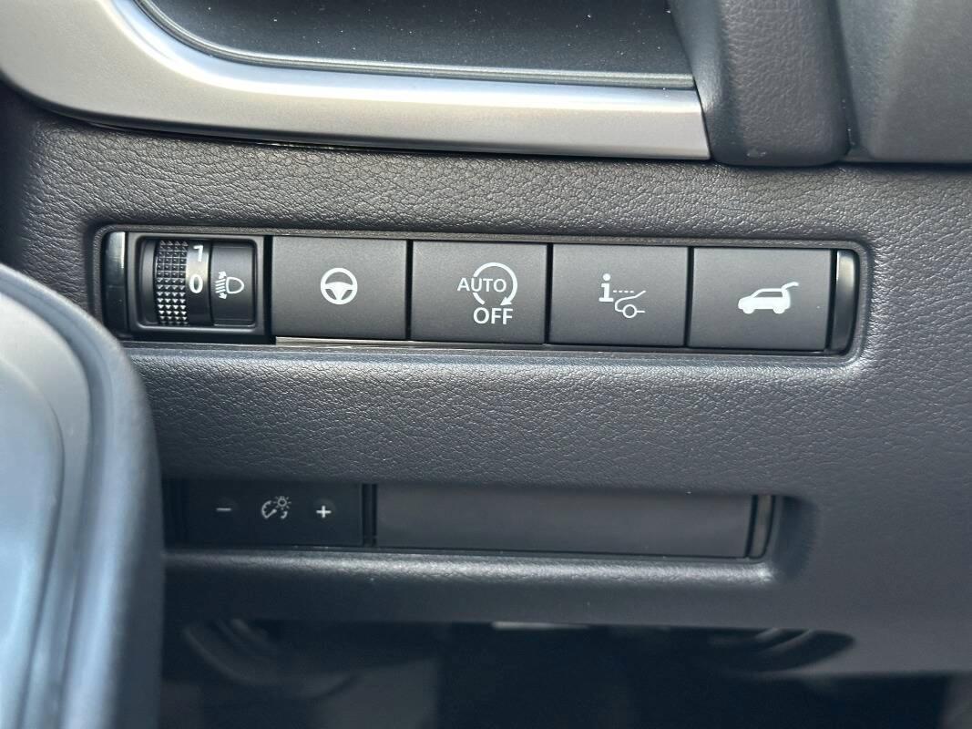 Nissan Qashqai Km0 1.3 mhev N-Connecta 2wd 158cv AUTO TETTO PANOR