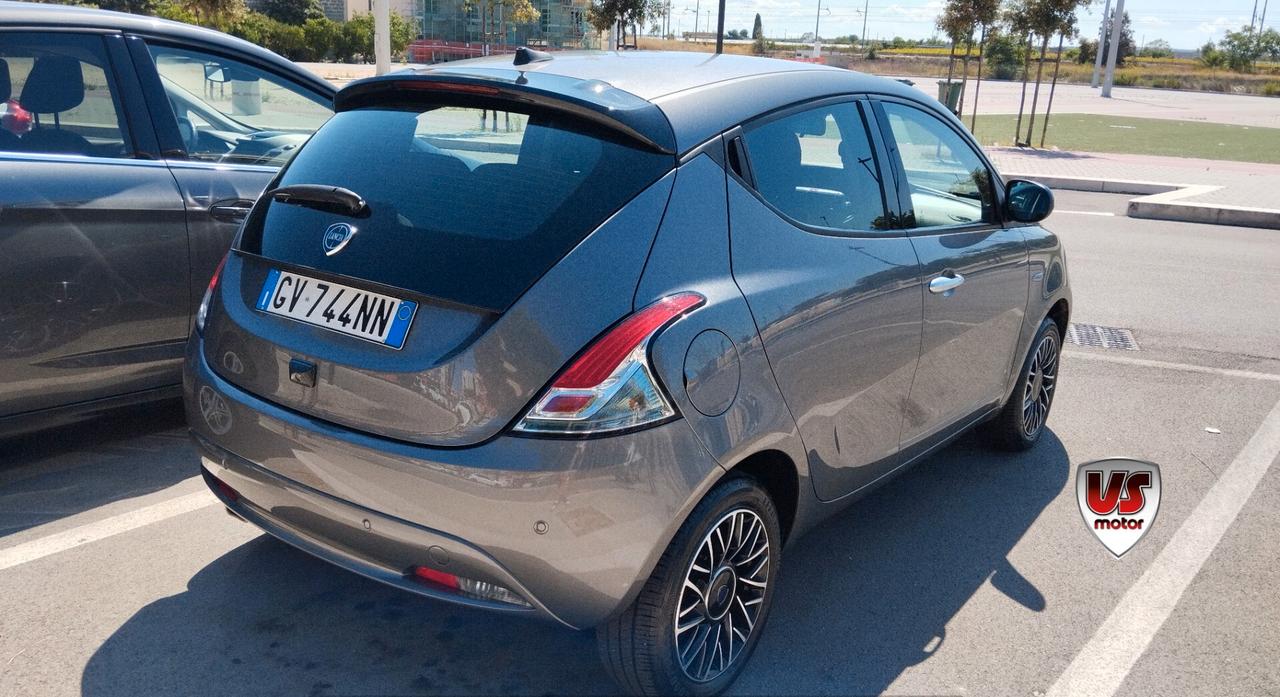 LANCIA YPSILON 1.0 HYBRID -GARANZIA FULL