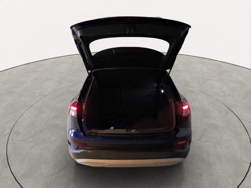 Audi Q4 e-tron Q4 35 e-tron Business Advanced