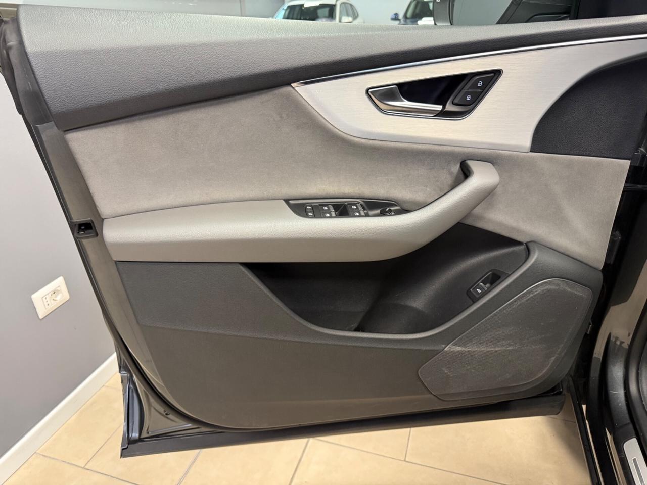 Audi Q8 50 TDI 286 CV quattro tiptronic Sport