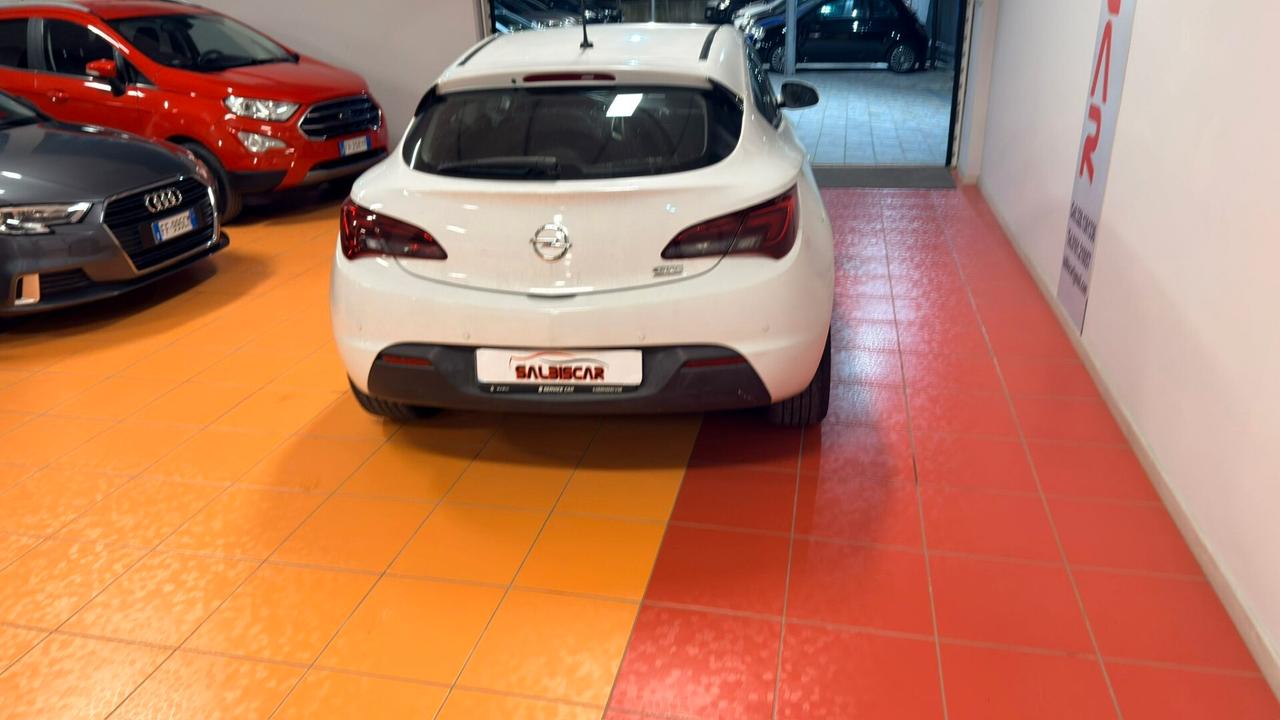 Opel Astra GTC 1.4 Turbo 120CV S&S 3 porte Cosmo
