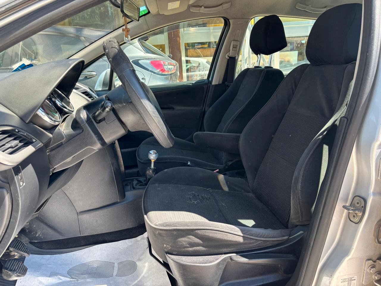 PEUGEOT 207 1.6 HDI - 2007