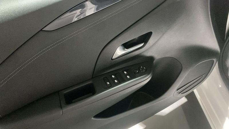 Opel Corsa-e 5 porte Design & Tech