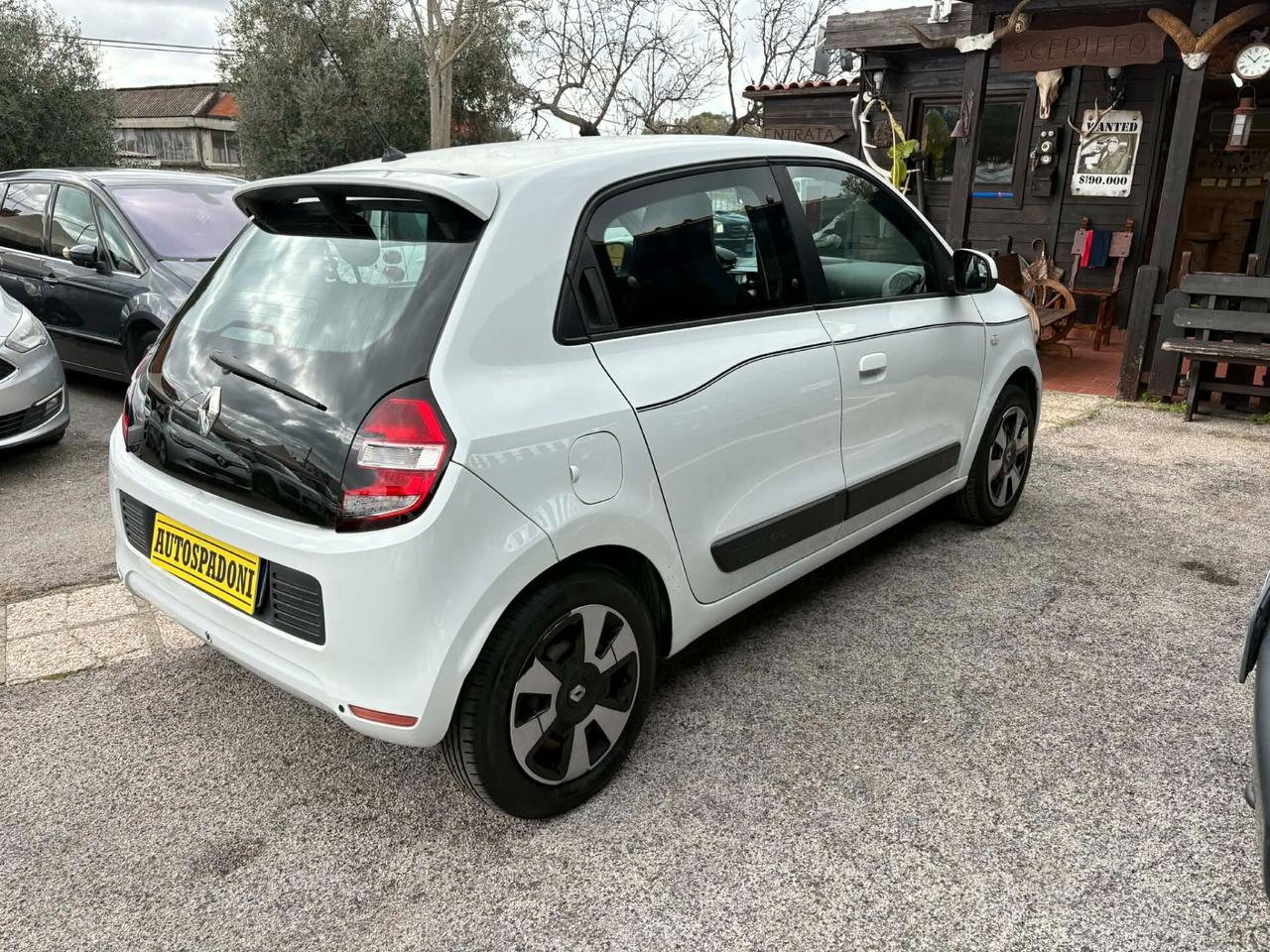 Renault Twingo SCe EDC La Parisienne