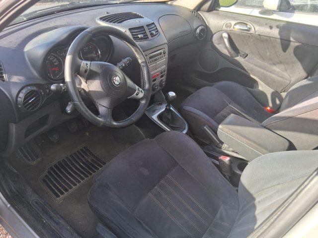 ALFA ROMEO 147 1.9 JTD (120) 5 porte Distinctive MOTORE RUMOROSO