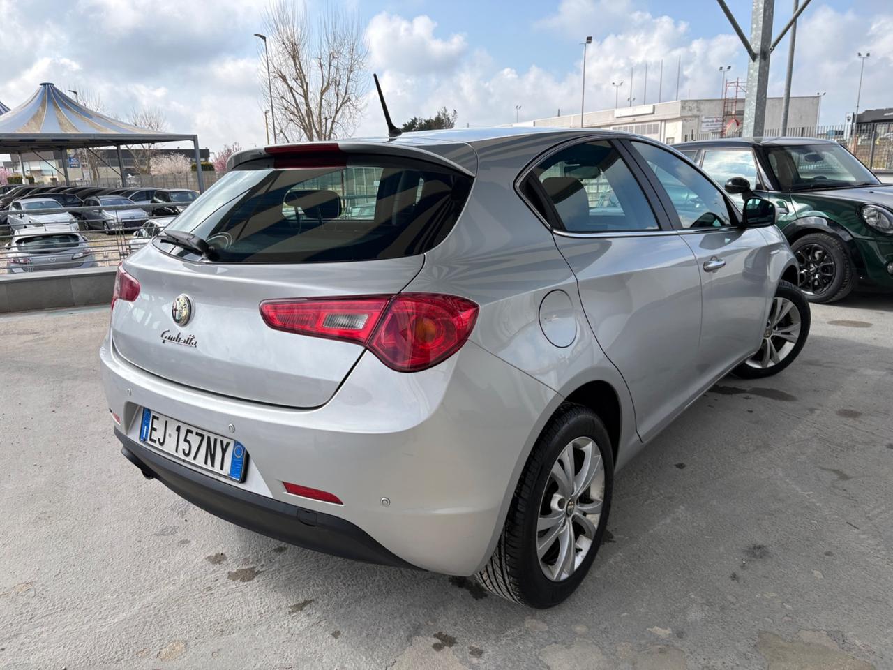 Alfa Romeo Giulietta 1.6 JTDm-2 105 CV Distinctive