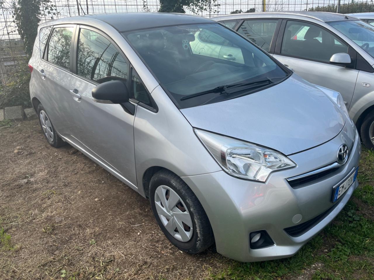 TOYOTA VERSO-s 1.4D AUTOMATICA