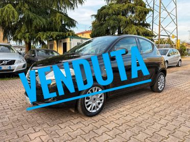 Lancia Ypsilon 1.2 69 CV 5 porte GPL Ecochic OK NEOPATENTATI