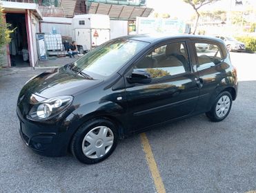 Renault Twingo 1.2 16V TCE Dynamique