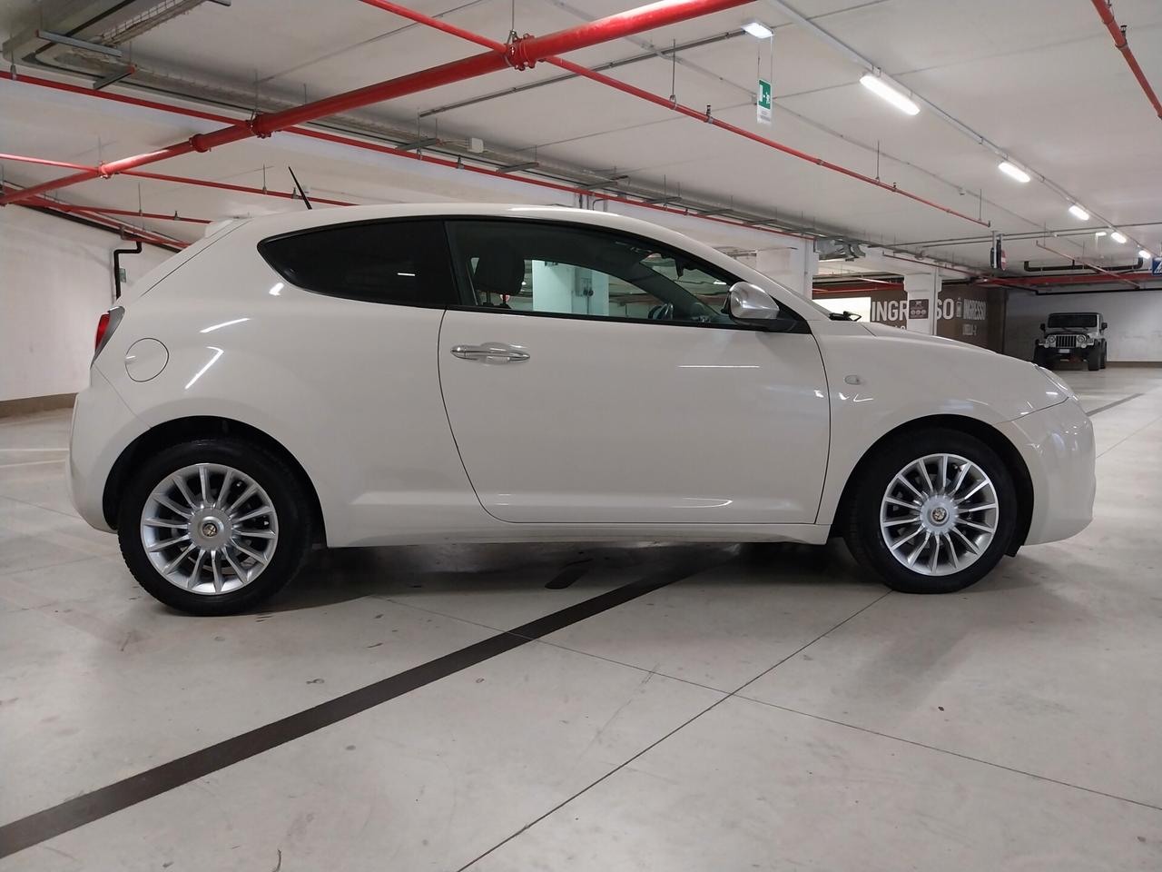 Alfa Romeo MiTo 1.3 JTDM-2 95 CV S&S DISTINCTIVE SPORT PACK