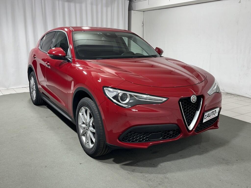 Alfa Romeo Stelvio 2.0 t Executive Q4 200cv auto my19