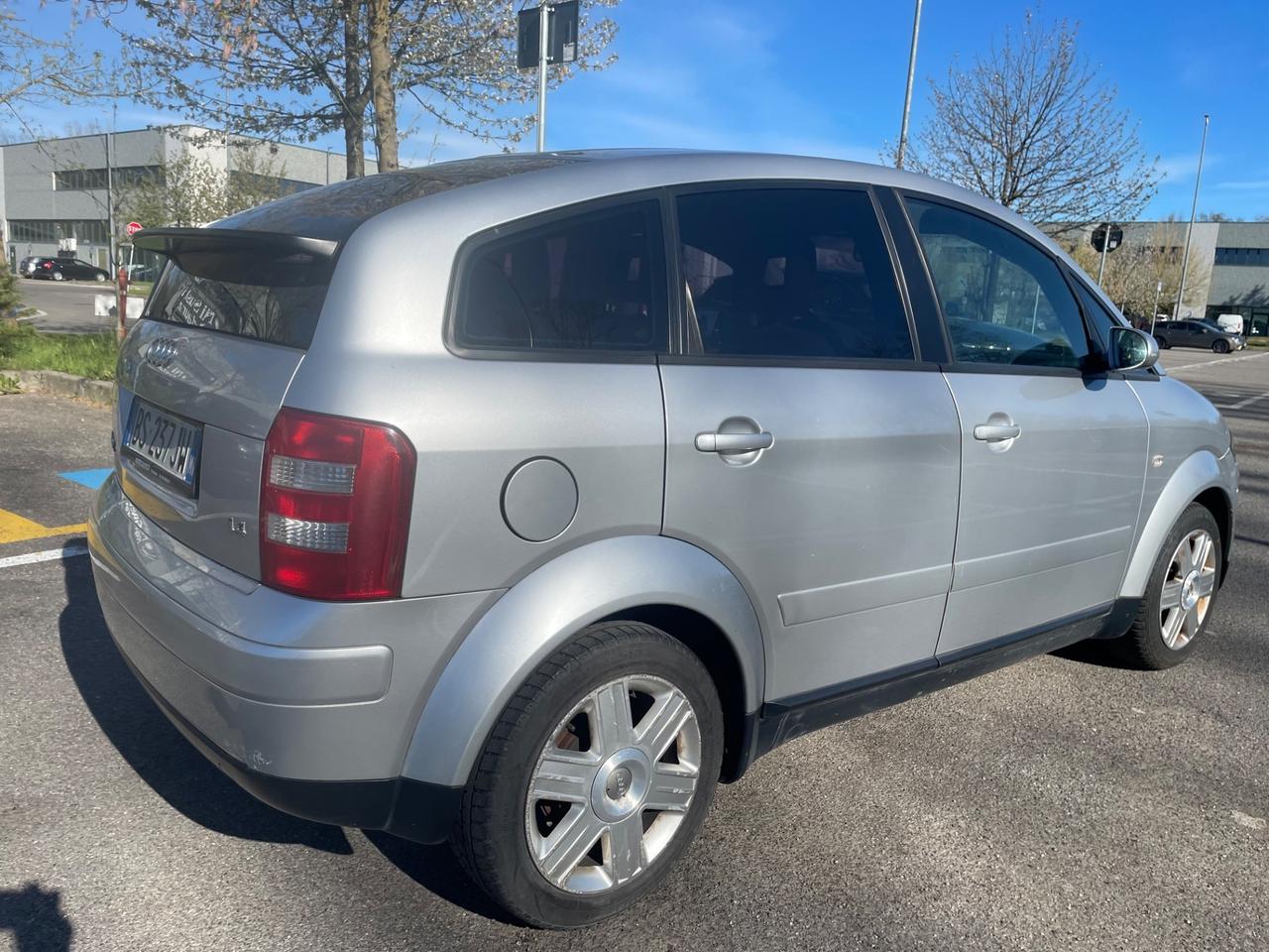 Audi A2 1.4 16V *Euro 4*Neopatentati*