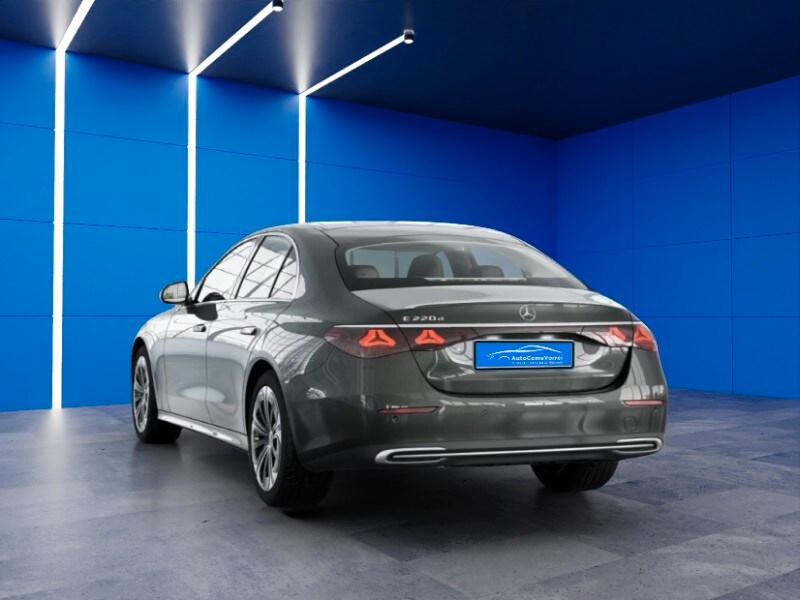 MERCEDES Classe E (W/S214) E 220 d Mild hybri...