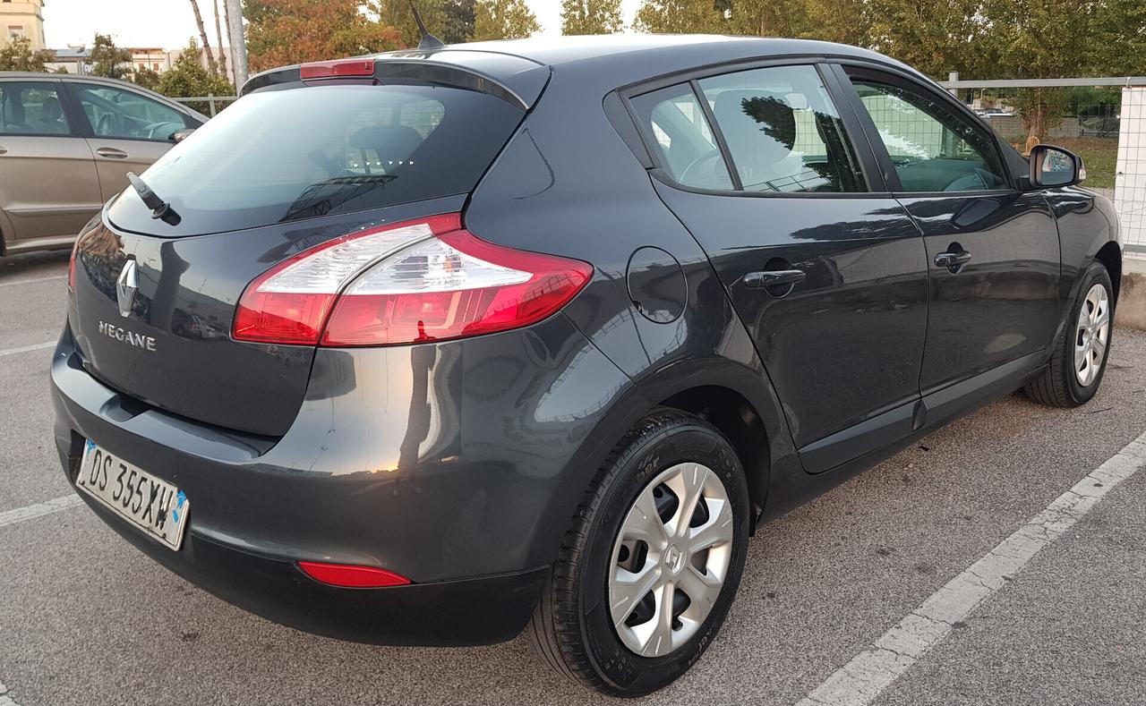 RENAULT MEGANE 1.6 GPL 5P 110CV 01/2009