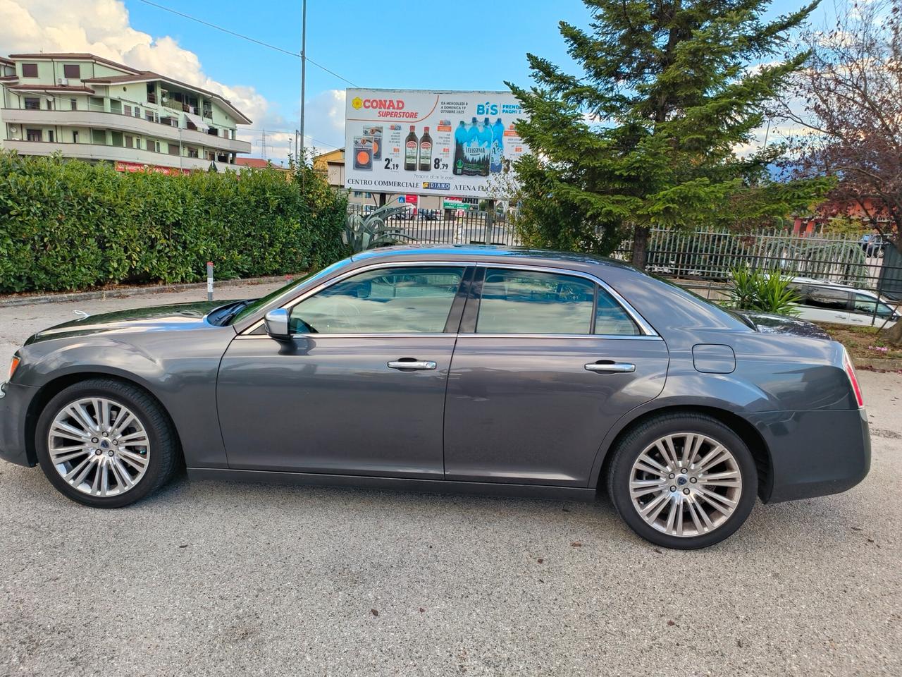 Lancia Thema 3.0 V6 Multijet II 239 CV Platinum