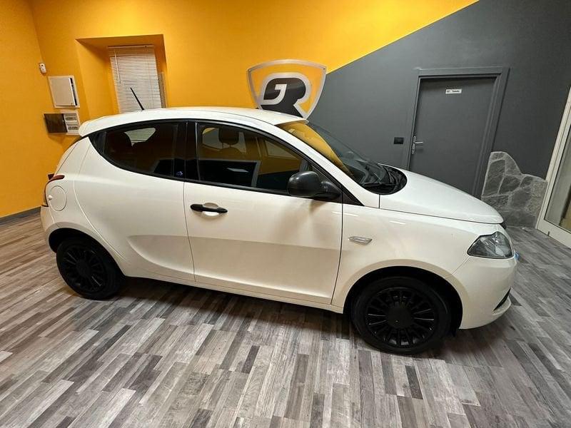 Lancia Ypsilon Ypsilon 1.2 69 CV Black and Noir PREZZO VERO