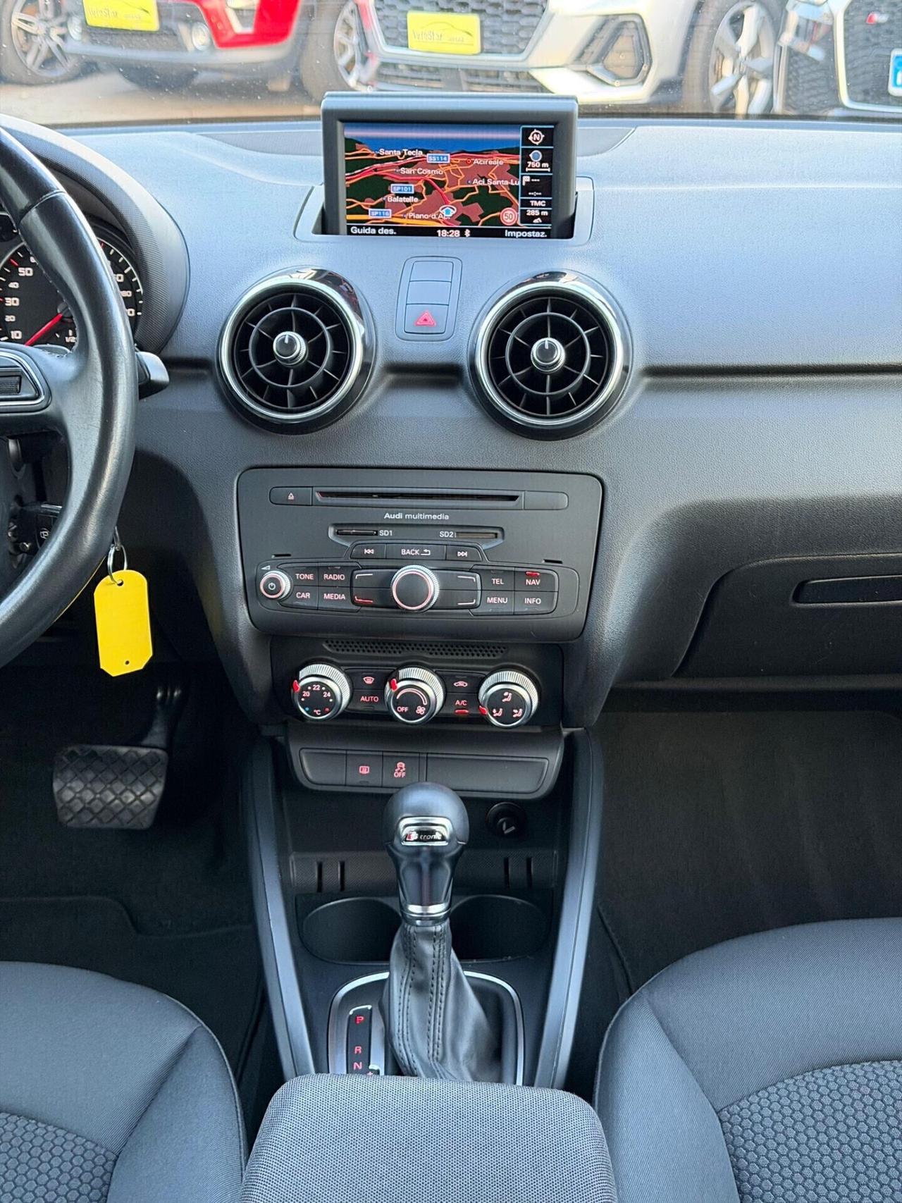 Audi A1 1.6 TDI 90CV S-LINE CAMBIO AUTOMATICO