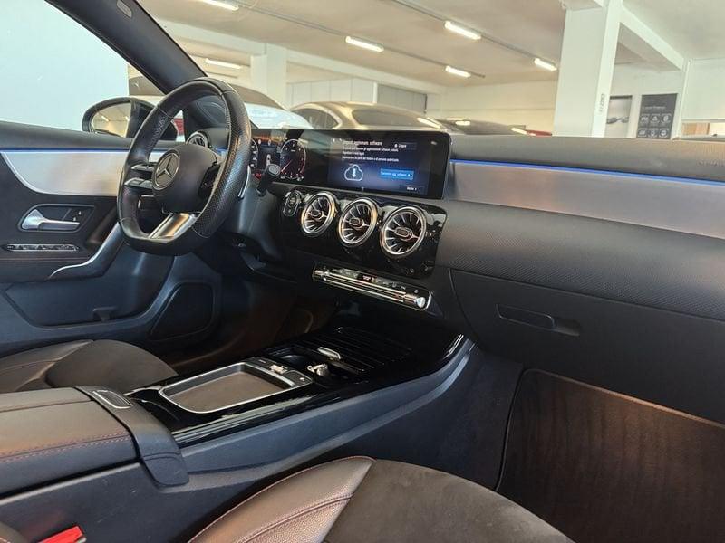 Mercedes-Benz Classe A A 180 d Automatic AMG Line Premium
