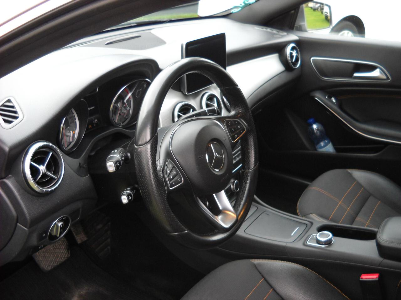 Mercedes-benz CLA 200 d Automatic Executive