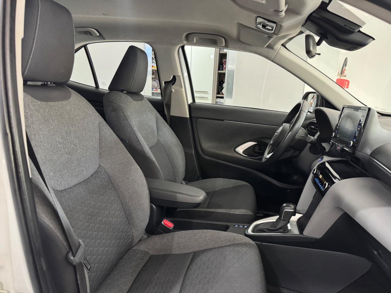 Toyota Yaris Cross 1.5 Hybrid 5p. E-CVT Business