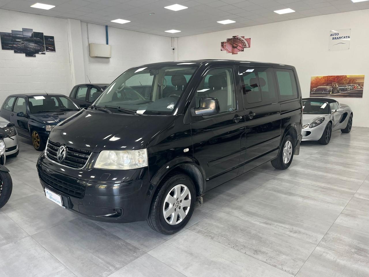 Volkswagen T5 Multivan 2.5 tdi Highline 130cv 7 POSTI