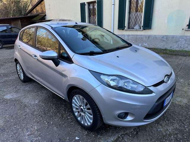 Ford Fiesta Fiesta 5p 1.4 16v Titanium c/esp Gpl E5