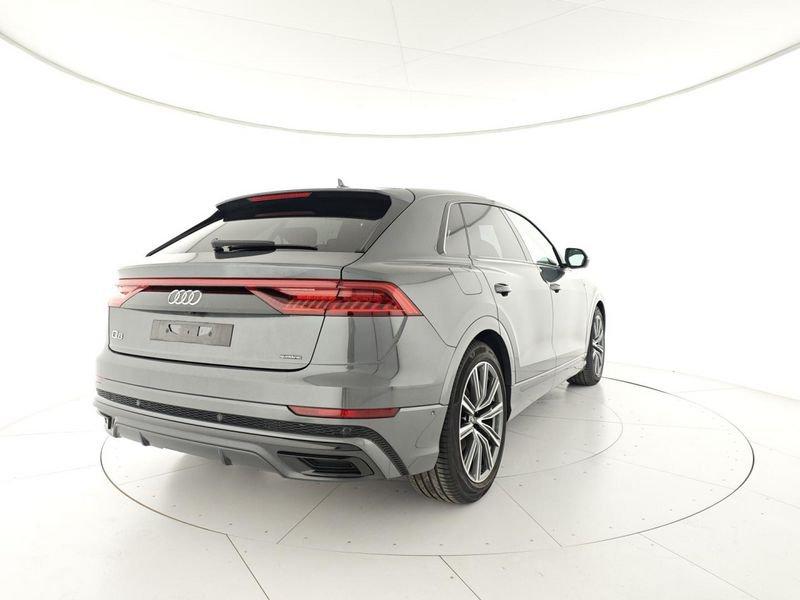 Audi Q8 50 TDI 286 CV quattro tiptronic Sport