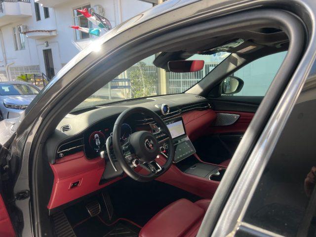 MASERATI Grecale MHEV 330 CV AWD Modena tetto da?529,00 mensili