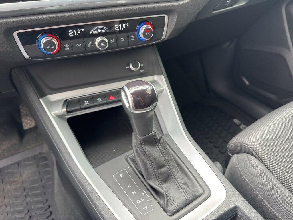 Audi Q3 40 2.0 TDI Business Advanced Quattro S tronic