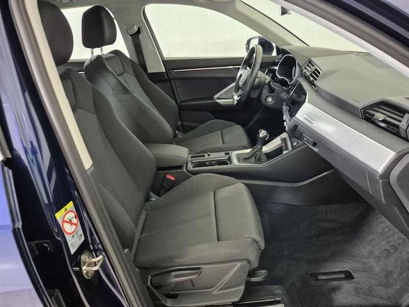 Audi Q3 I 2019 Sportback Diesel Sportback 35 2.0 tdi Business Plus s-tronic