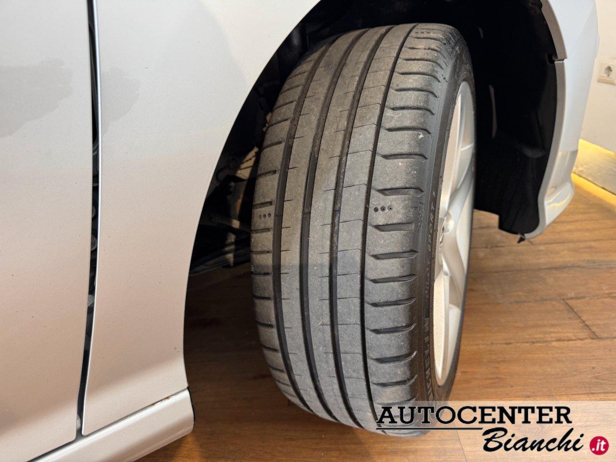 Peugeot 308 5 Porte 308 5p 1.6 hdi 16v Tecno 110cv 6m fap