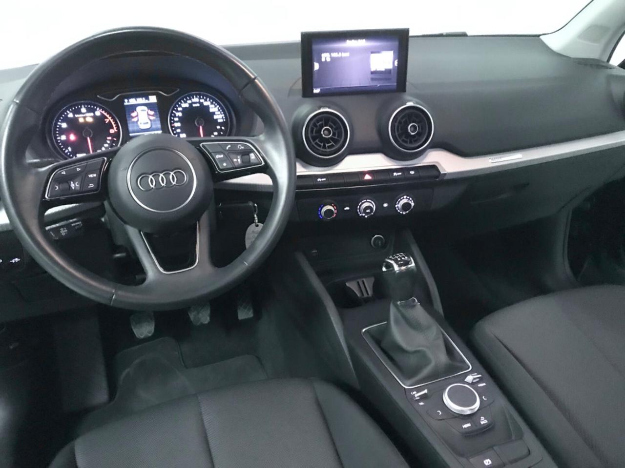 Audi Q2 30 TFSI Business