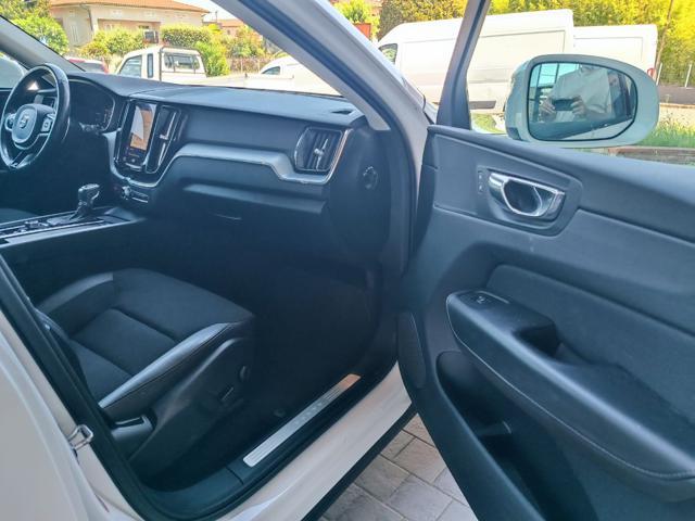 VOLVO XC60 D4 AWD Geartronic Business