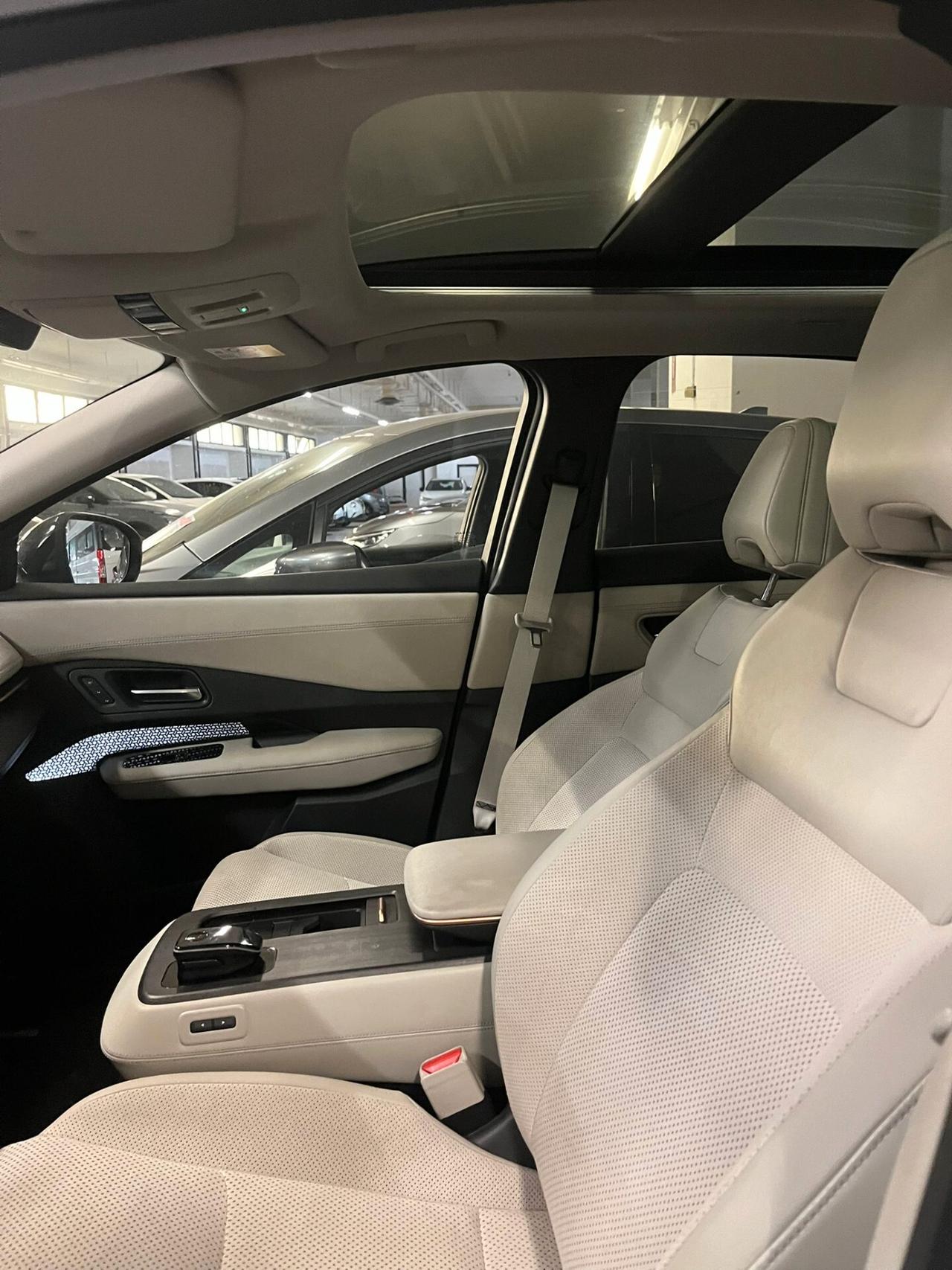 Nissan Ariya 87 kWh 4WD Evolve