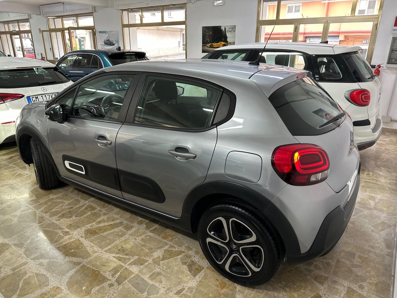 Citroen C3 BlueHDi 100 S&S Shine Pack