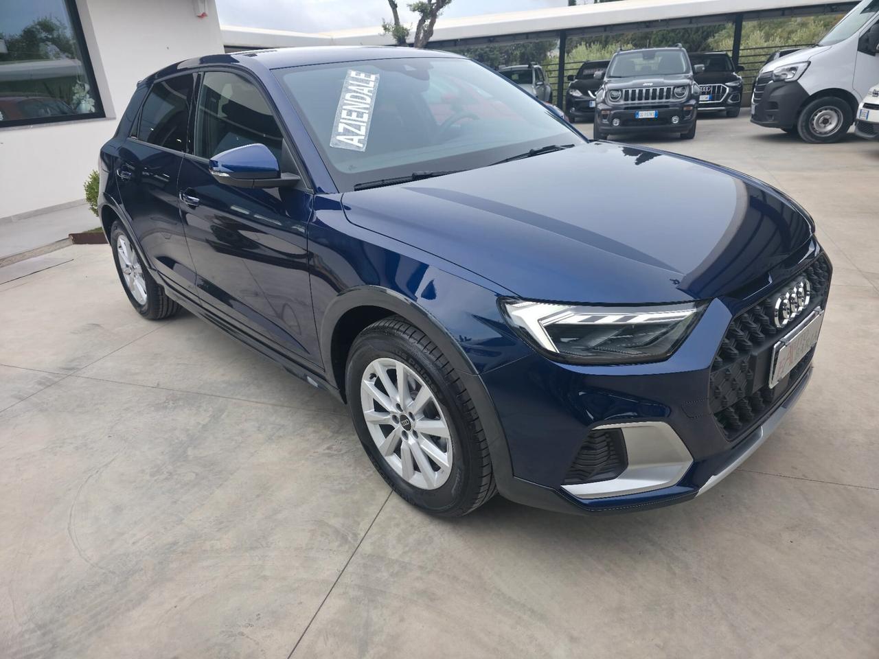 Audi A1 allstreet 30 TFSI S tronic Identity Contrast S.Line