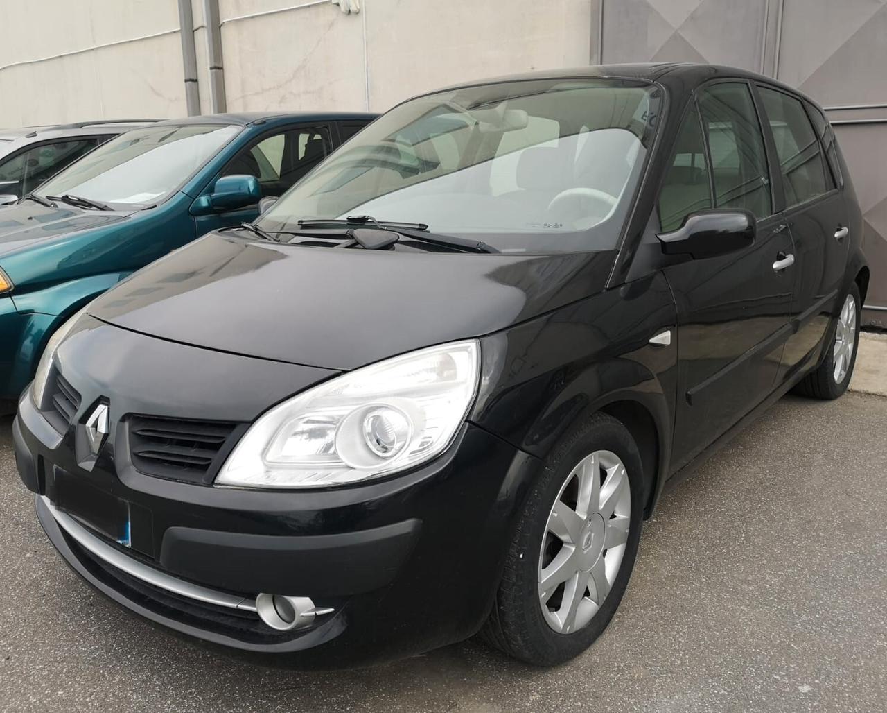 Renault Scenic Grand Scénic 1.9 dCi/130CV Serie Speciale Exception